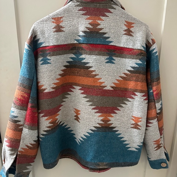 Small Aztec Shacket - Picture 2 of 4